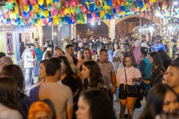 O levantamento ainda mostra que 51% vão a festas gratuitas de rua, 41% querem comemorar na casa de amigos ou familiares e 37% vão celebrar nas igrejas e quermesses -  (crédito: OMSJC/Divulgação)