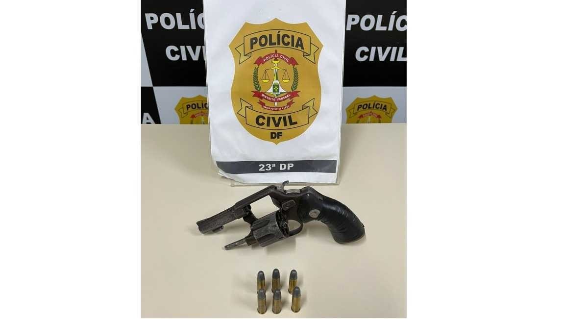 Após relatar ameaças, empresário de Ceilândia é preso com revólver
