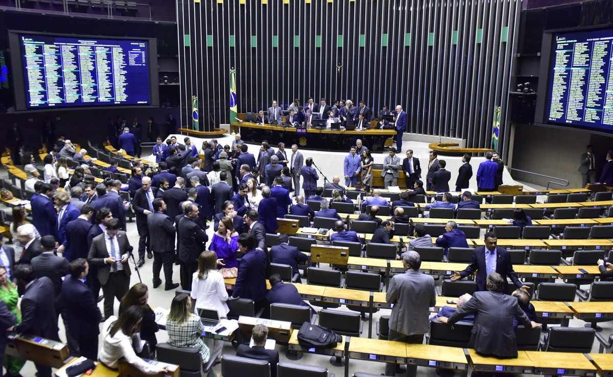 Câmara dos Deputados divulga gabaritos preliminares do concurso; confira