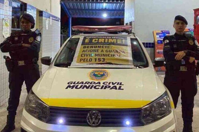 Homem preso dentro de ônibus em BH por importunação sexual - (crédito: EM Gerais) Homem preso dentro de ônibus em BH por importunação sexual - (crédito: EM Gerais)