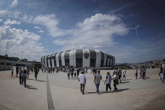 Após últimos detalhes conferidos com as entidades de segurança de Minas Gerais, estreia oficial da Arena MRV terá capacidade inicial para 30 mil torcedores - (crédito: Pedro Souza/Atlético-MG) Após últimos detalhes conferidos com as entidades de segurança de Minas Gerais, estreia oficial da Arena MRV terá capacidade inicial para 30 mil torcedores - (crédito: Pedro Souza/Atlético-MG)