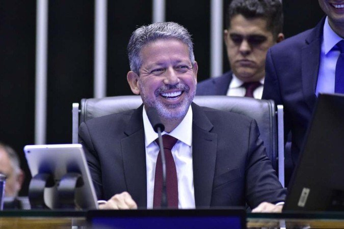 O presidente da Câmara, Arthur Lira, durante a votação do arcabouço fiscal - (crédito: Zeca Ribeiro/Câmara dos Deputados) O presidente da Câmara, Arthur Lira, durante a votação do arcabouço fiscal - (crédito: Zeca Ribeiro/Câmara dos Deputados)