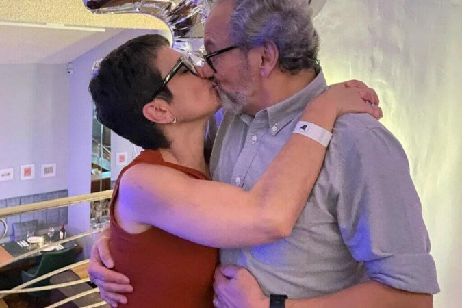 Sandra Annenberg celebra amor iniciado em bastidores de Fantástico com Ernesto Paglia - (crédito: Reprodução/Instagram/ sandra.annenberg.real) Sandra Annenberg celebra amor iniciado em bastidores de Fantástico com Ernesto Paglia - (crédito: Reprodução/Instagram/ sandra.annenberg.real)