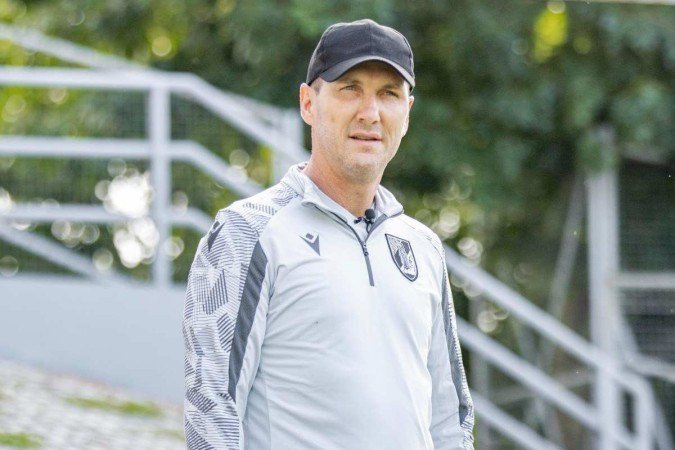 Paulo Turra retorna ao Vitória de Guimarães após agem como jogador, entre 2004 e 2005 - (crédito: Divulgação / Vitória de Guimarães) Paulo Turra retorna ao Vitória de Guimarães após agem como jogador, entre 2004 e 2005 - (crédito: Divulgação / Vitória de Guimarães)