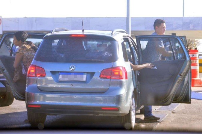  23/08/2023 Credito: Ed Alves/CB/DA.Press. Cidades. Transporte Pirata. Plataforma Superior da Rodovíaria. 