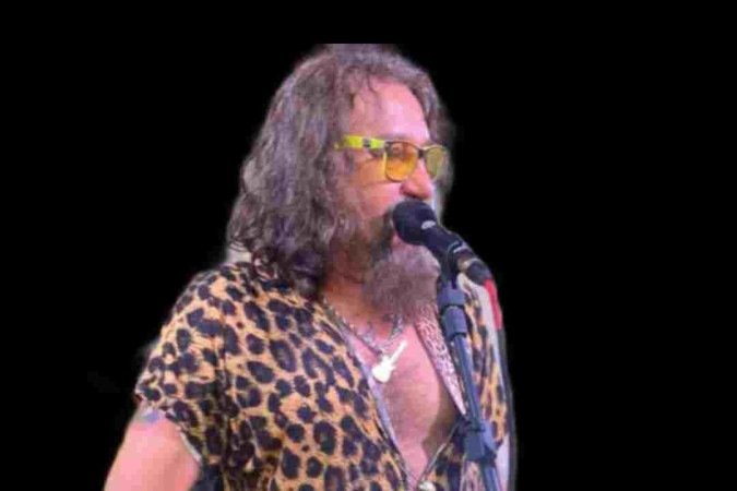  Cantor Bê de Melo + Pé de Boi é atração do Tributo Viva Raul