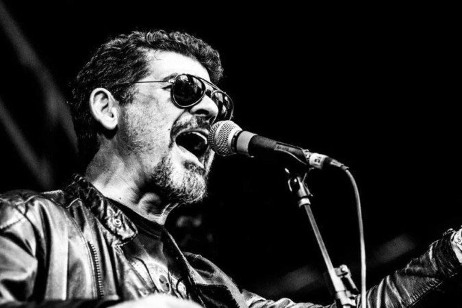 Cantor William Baú Revirado é atração do Tributo Viva Raul - (crédito: Divulgação) Cantor William Baú Revirado é atração do Tributo Viva Raul - (crédito: Divulgação)
