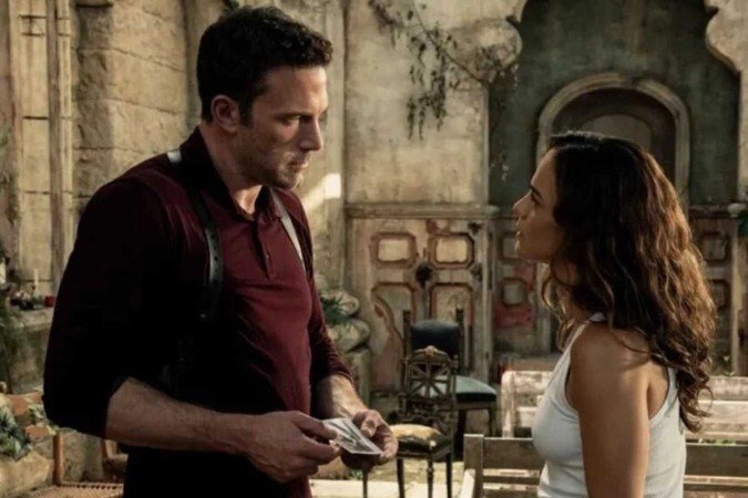 Alice Braga e Ben Affleck têm boa química no novo filme de Robert Rodriguez - (crédito: Reprodução/Youtube) Alice Braga e Ben Affleck têm boa química no novo filme de Robert Rodriguez - (crédito: Reprodução/Youtube)
