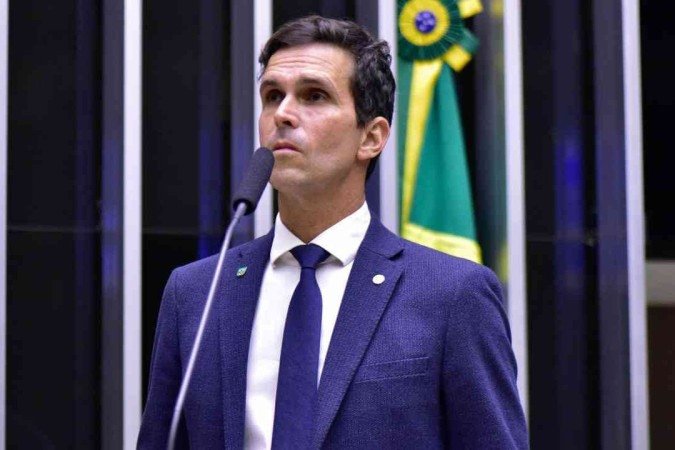 Único deputado a votar contra MP do salário mínimo justifica: 'Foi um erro' - (crédito: Zeca Ribeiro / Câmara dos Deputados) Único deputado a votar contra MP do salário mínimo justifica: 'Foi um erro' - (crédito: Zeca Ribeiro / Câmara dos Deputados)