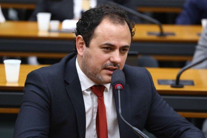Deputado Glauber Braga durante reunião da CPI das Pirâmides Financeiras -  (crédito: Vinicius Loures/Câmara dos Deputados)