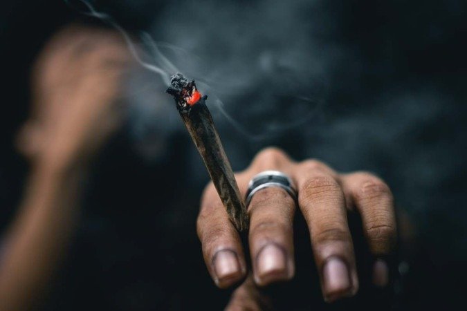 Maconha reduz sintomas de jovens com risco de psicose - (crédito: Reprodução/Unsplash) Maconha reduz sintomas de jovens com risco de psicose - (crédito: Reprodução/Unsplash)
