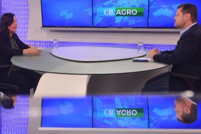 Isabela Gaya, analista de Produtividade e Inovação da ABDI e coordenadora do programa Agro 4.0, foi entrevistada pelo jornalista Roberto Fonseca no programa CB.Agro desta sexta-feira (25/8) - (crédito: Ed Alves/CB/D.A Press) Isabela Gaya, analista de Produtividade e Inovação da ABDI e coordenadora do programa Agro 4.0, foi entrevistada pelo jornalista Roberto Fonseca no programa CB.Agro desta sexta-feira (25/8) - (crédito: Ed Alves/CB/D.A Press)
