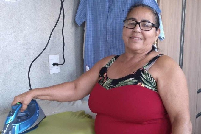 A diarista Rosângela Garcia faz tratamento com CBD há três anos para insônia e dores crônicas - (crédito: Arquivo pessoal) A diarista Rosângela Garcia faz tratamento com CBD há três anos para insônia e dores crônicas - (crédito: Arquivo pessoal)