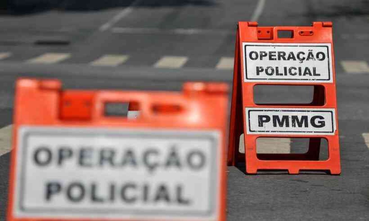  Ocorrência de homicídio complica trânsito no Anel Rodoviário 