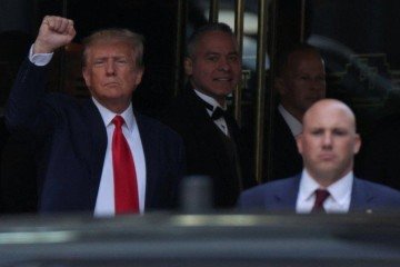 Trump tem recebido intenções de voto significativas nas pesquisas, além de grandes somas de doação -  (crédito: Reuters)