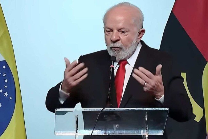 O presidente Luiz Inácio Lula da Silva (PT) concedeu coletiva de imprensa em Luanda, Angola, neste sábado (26/8)
- (crédito: Reprodução/Canal Gov) O presidente Luiz Inácio Lula da Silva (PT) concedeu coletiva de imprensa em Luanda, Angola, neste sábado (26/8)
- (crédito: Reprodução/Canal Gov)