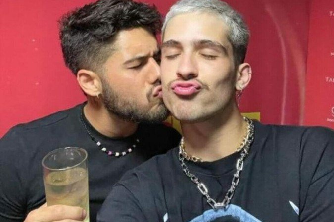 Zé Felipe revela sobre relação com João Guilherme: "Sempre se zoando" - (crédito: Reprodução/Instagram João Guilherme e Zé Felipe) Zé Felipe revela sobre relação com João Guilherme: "Sempre se zoando" - (crédito: Reprodução/Instagram João Guilherme e Zé Felipe)