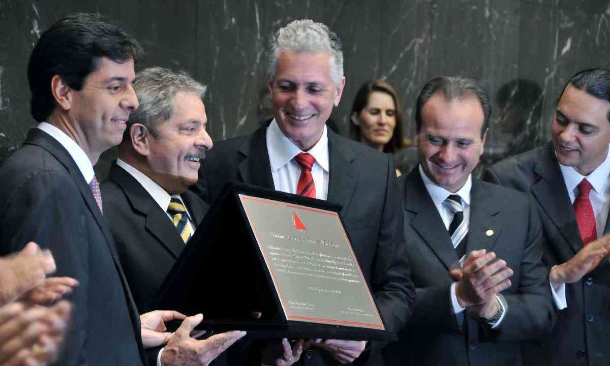  Lula recebeu título de cidadão honorário de Minas Gerais em 2013 