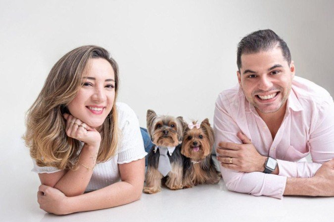 Apaixonados por animais desde pequenos, Patrícia e Mateus decidiram então que teriam pets para deixar a casa mais alegre - (crédito: Arquivo pessoal) Apaixonados por animais desde pequenos, Patrícia e Mateus decidiram então que teriam pets para deixar a casa mais alegre - (crédito: Arquivo pessoal)