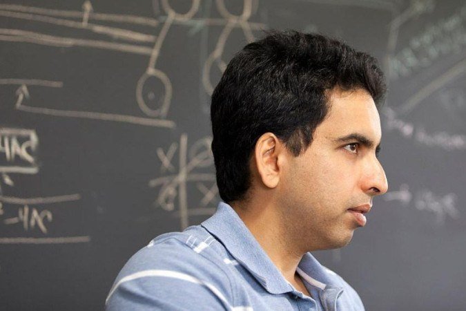 Salman Khan deixou uma carreira no mercado financeiro para fundar a Khan Academy, a maior escola virtual do mundo - (crédito: Getty Images) Salman Khan deixou uma carreira no mercado financeiro para fundar a Khan Academy, a maior escola virtual do mundo - (crédito: Getty Images)