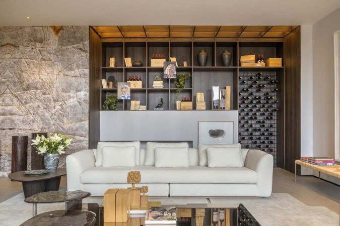 Cybele Barbosa, Casa Brasília 