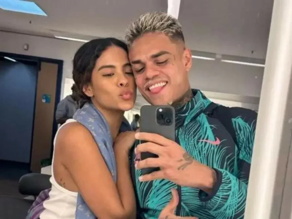O fim do relacionamento foi anunciado na última segunda-feira (28/8) - (crédito: Reprodução/Instagram @mccabelinho) O fim do relacionamento foi anunciado na última segunda-feira (28/8) - (crédito: Reprodução/Instagram @mccabelinho)