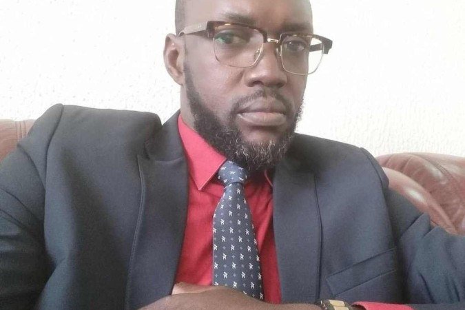 Michel Armand Rekongou, morador de Libreville (Gabão)
