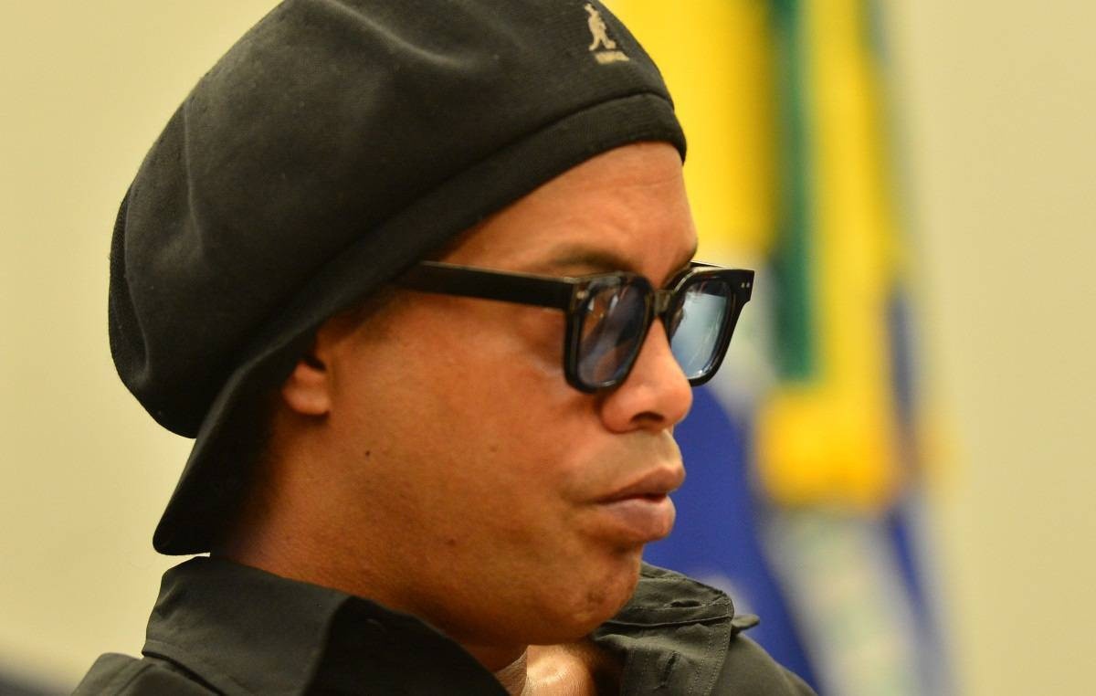 Defesa de Ronaldinho reage a indiciamento: 