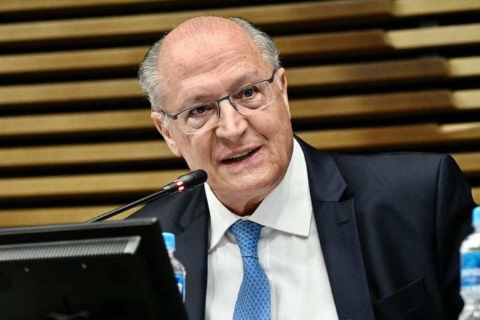 Alckmin avalia que as forças armadas podem ter se contaminado pela política  -  (crédito: MDIC/Divulgação)