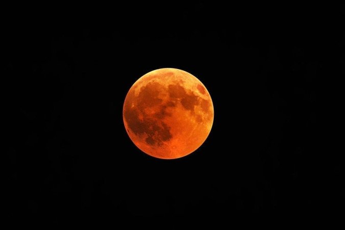 A 'Lua de Morango' não ficará com uma coloração avermelhada ou com o aspecto da fruta - (crédito: Reprodução/Freepik) A 'Lua de Morango' não ficará com uma coloração avermelhada ou com o aspecto da fruta - (crédito: Reprodução/Freepik)