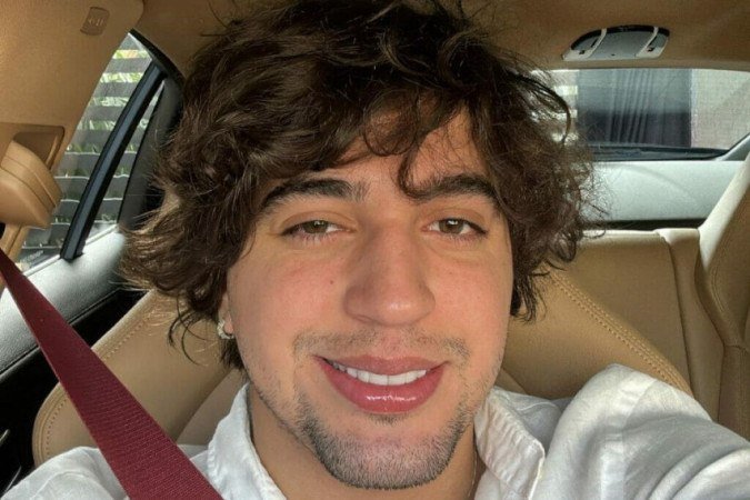Nattanzinho relata constrangimento após ser flagrado em momento íntimo: "No sofá" - (crédito: Reprodução/Instagram @nattanzinho) Nattanzinho relata constrangimento após ser flagrado em momento íntimo: "No sofá" - (crédito: Reprodução/Instagram @nattanzinho)