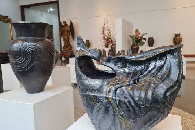 A Galeria de Arte do Templo da Boa Vontade (TBV) apresenta, a exposição Harmonia com Cerrado, de cerâmica japonesa, do artista Honjo e Ikebana Sogetsu de Elder Lima. - (crédito: Divulgação/Templo da Boa Vontade) A Galeria de Arte do Templo da Boa Vontade (TBV) apresenta, a exposição Harmonia com Cerrado, de cerâmica japonesa, do artista Honjo e Ikebana Sogetsu de Elder Lima. - (crédito: Divulgação/Templo da Boa Vontade)