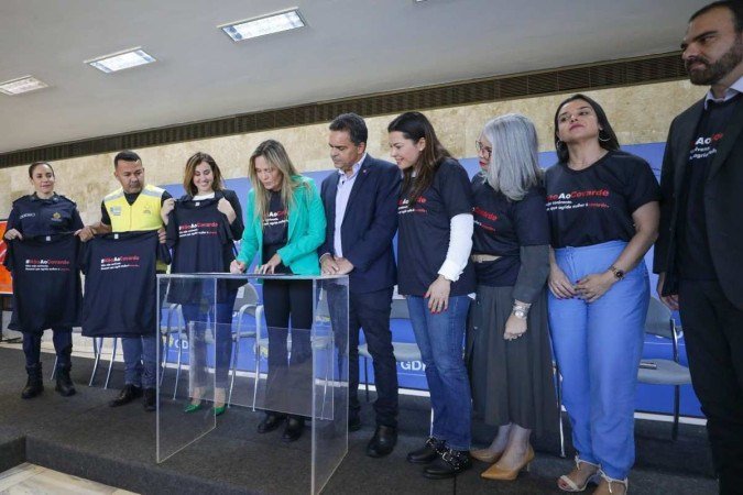 Celina destacou que, de imediato, 210 órfãos do feminicídio serão beneficiados - (crédito: Renato Alves/Agência Brasília) Celina destacou que, de imediato, 210 órfãos do feminicídio serão beneficiados - (crédito: Renato Alves/Agência Brasília)