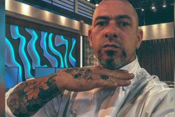 Após afastamento, Henrique Fogaça volta a ser jurado do MasterChef - (crédito: Reprodução/ Instagram Henrique Fogaça) Após afastamento, Henrique Fogaça volta a ser jurado do MasterChef - (crédito: Reprodução/ Instagram Henrique Fogaça)