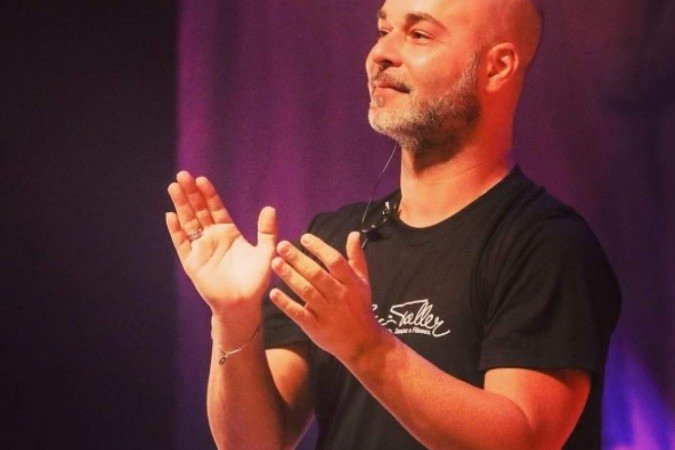 Bailarino Rodrigo Mena Barreto - (crédito: Reprodução Instagram @rmenabarreto) Bailarino Rodrigo Mena Barreto - (crédito: Reprodução Instagram @rmenabarreto)