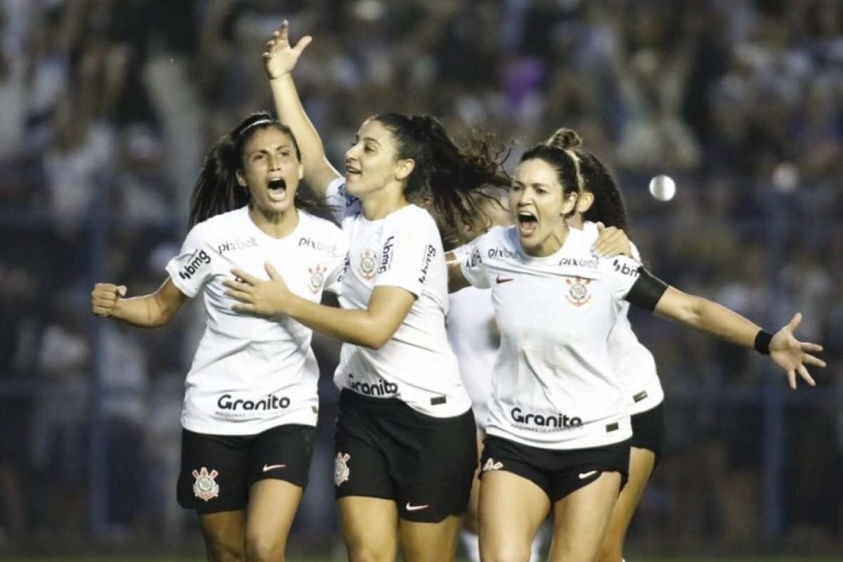 Corinthians Futebol Feminino on X: Estagi, mas quando tem jogo