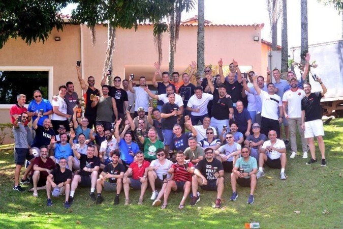  01/09/2023 Credito: Ed Alves/CB/DA.Press. Cidades. Encontro 30 Anos - Amigos - Alunos - CMB - Turma de 1993. 