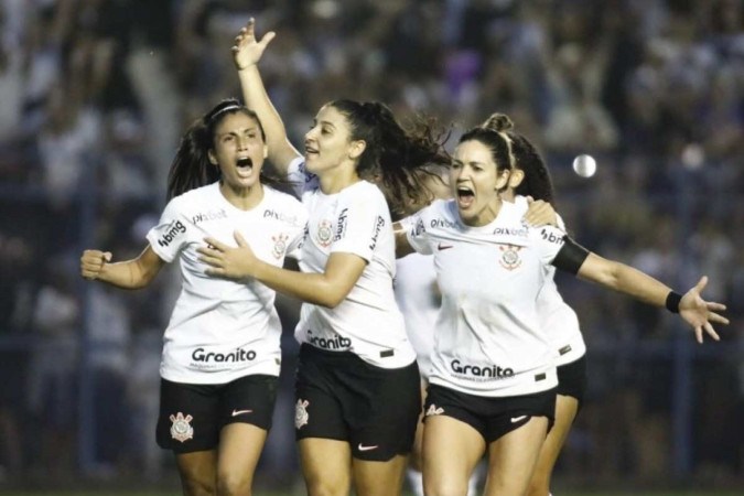 Ferroviária neutraliza Corinthians em empate sem gols no 1º jogo da final  do Brasileirão - Dibradoras