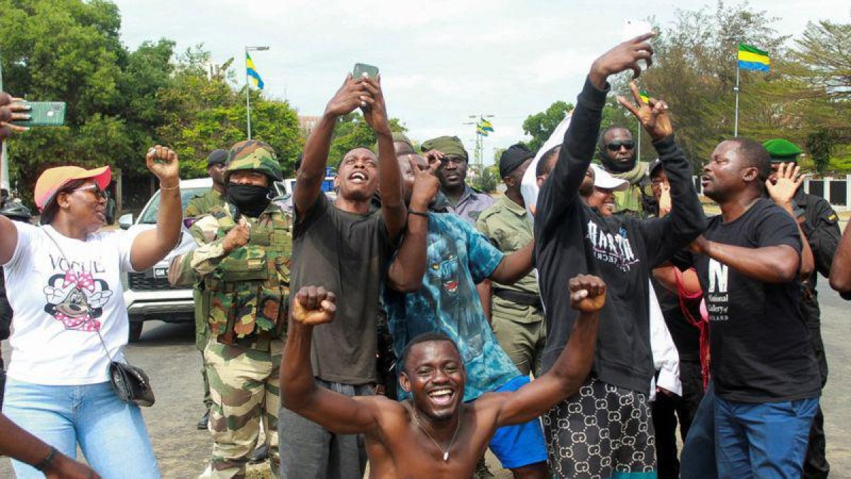 ‘Efeito dominó’: como os militares tomam conta da África enquanto o Ocidente perde sua influência