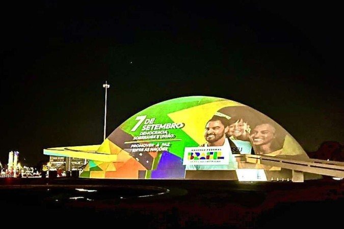 Projeção - 7 Setembro - Museu da Republica 