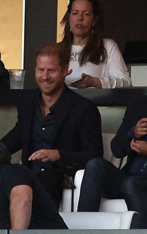 O Príncipe Harry reage a partida entre Inter Miami CF e Los Angeles Football Club no BMO Stadium em 03 de setembro de 2023 em Los Angeles -  (crédito: Harry How / GETTY IMAGES NORTH AMERICA / Getty Images via AFP)