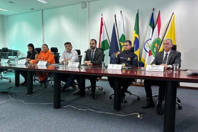 Chefes das Forças de Segurança do DF se reuniram ontem para alinhar estratégias para o dia 7 de setembro - (crédito: Mila Ferreira/CB/D.A Press) Chefes das Forças de Segurança do DF se reuniram ontem para alinhar estratégias para o dia 7 de setembro - (crédito: Mila Ferreira/CB/D.A Press)
