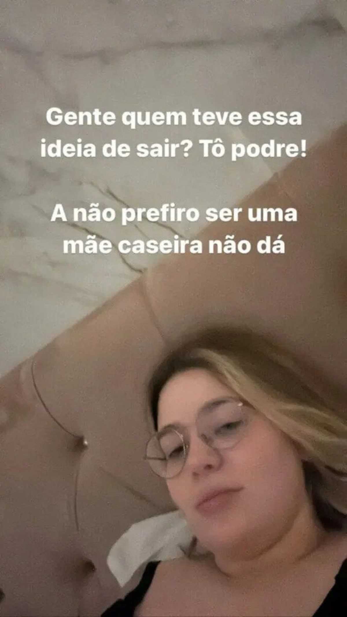 Viih Tube curte noitada e desabafa: "Prefiro ser mãe caseira" Viih Tube curte noitada e desabafa: "Prefiro ser mãe caseira"