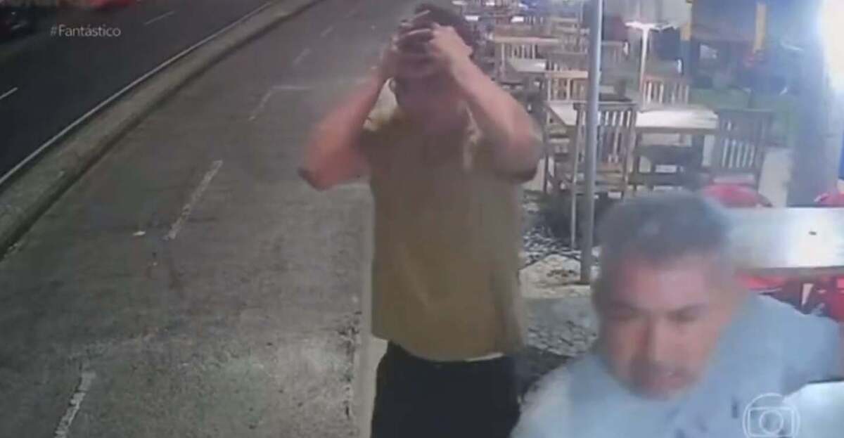 O ator Kayky Brito estava com amigos antes do acidente