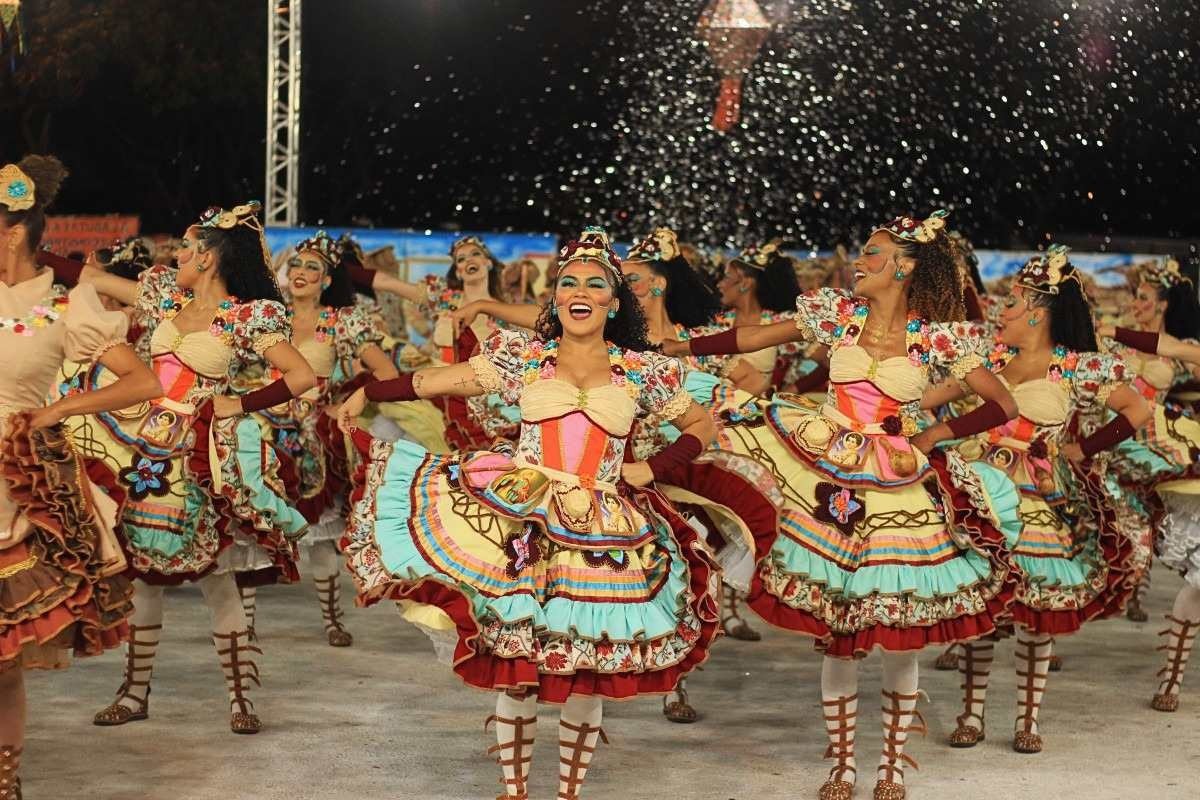 Quadrilha Si Bobiá a Gente Pimba, de Samambaia Sul. 