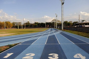  05/09/2023. Crédito: Minervino Júnior/CB/D.A Press. Brasil.  Brasilia - DF. Inauguração da Pista de atletismo no Centro Olímpico da UNB. -  (crédito: Minervino Júnior/CB/D.A.Press)