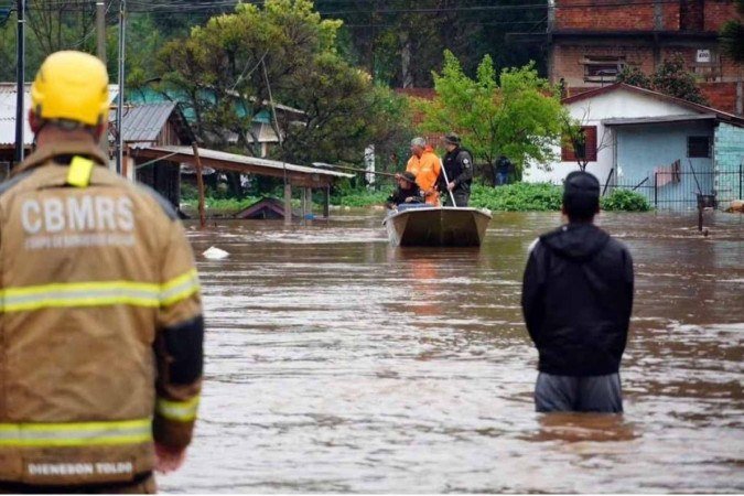 A previsão aponta acúmulo de chuvas superiores a 60 mm em apenas uma hora, podendo ultrapassar 100 mm ao longo do dia em algumas localidades - (crédito: Divulgação/Prefeitura de Passo Fundo) A previsão aponta acúmulo de chuvas superiores a 60 mm em apenas uma hora, podendo ultrapassar 100 mm ao longo do dia em algumas localidades - (crédito: Divulgação/Prefeitura de Passo Fundo)