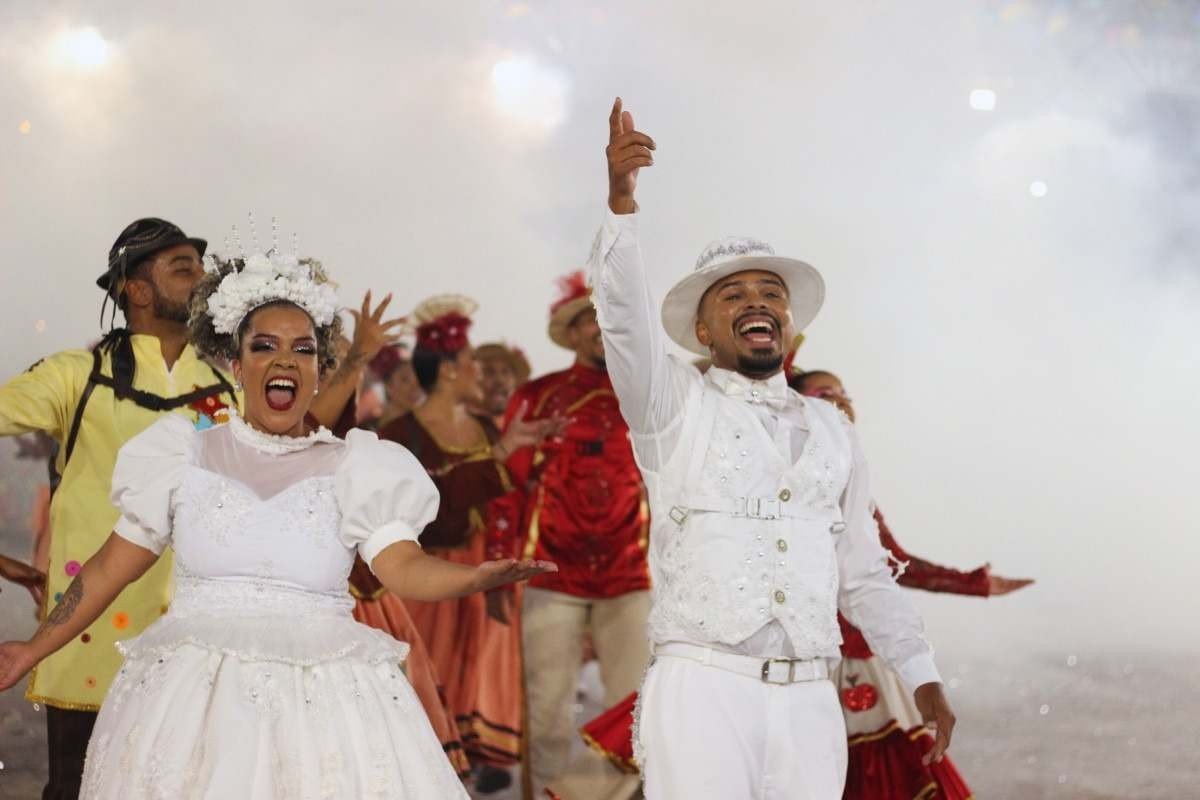 Junina Buscafé, a primeira quadrilha evangélica do Brasil. 
