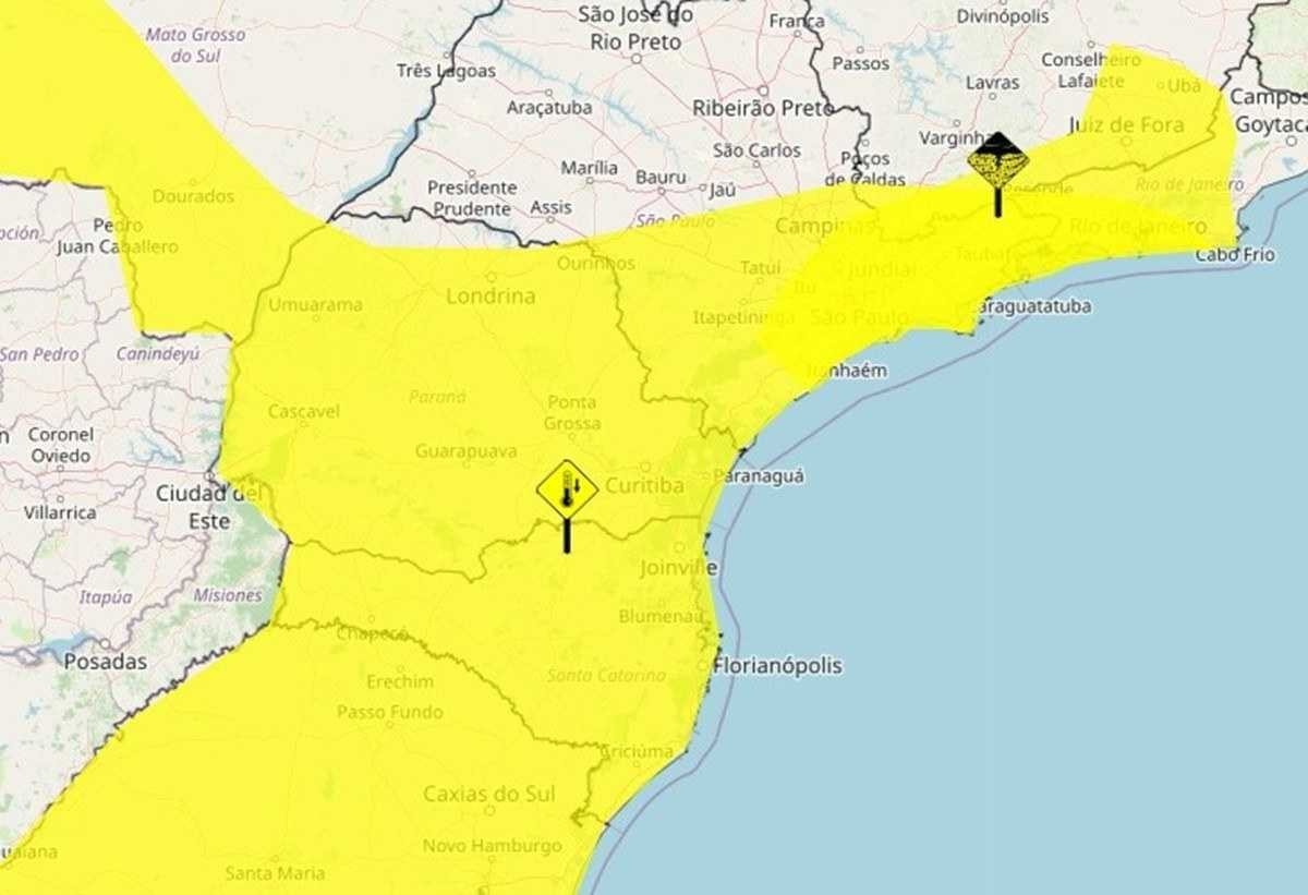 Após 4 mortes no RS, ciclone chega ao Sudeste; saiba o que esperar