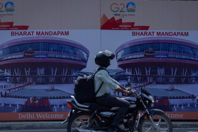 do G20 em Nova Déli traz foto e nome de centro de eventos que inclui o nome em hindi do país, Bharat - (crédito: REUTERS/Adnan Abidi) do G20 em Nova Déli traz foto e nome de centro de eventos que inclui o nome em hindi do país, Bharat - (crédito: REUTERS/Adnan Abidi)